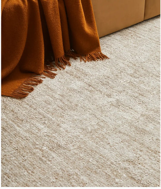 Almonte Rug - Mink